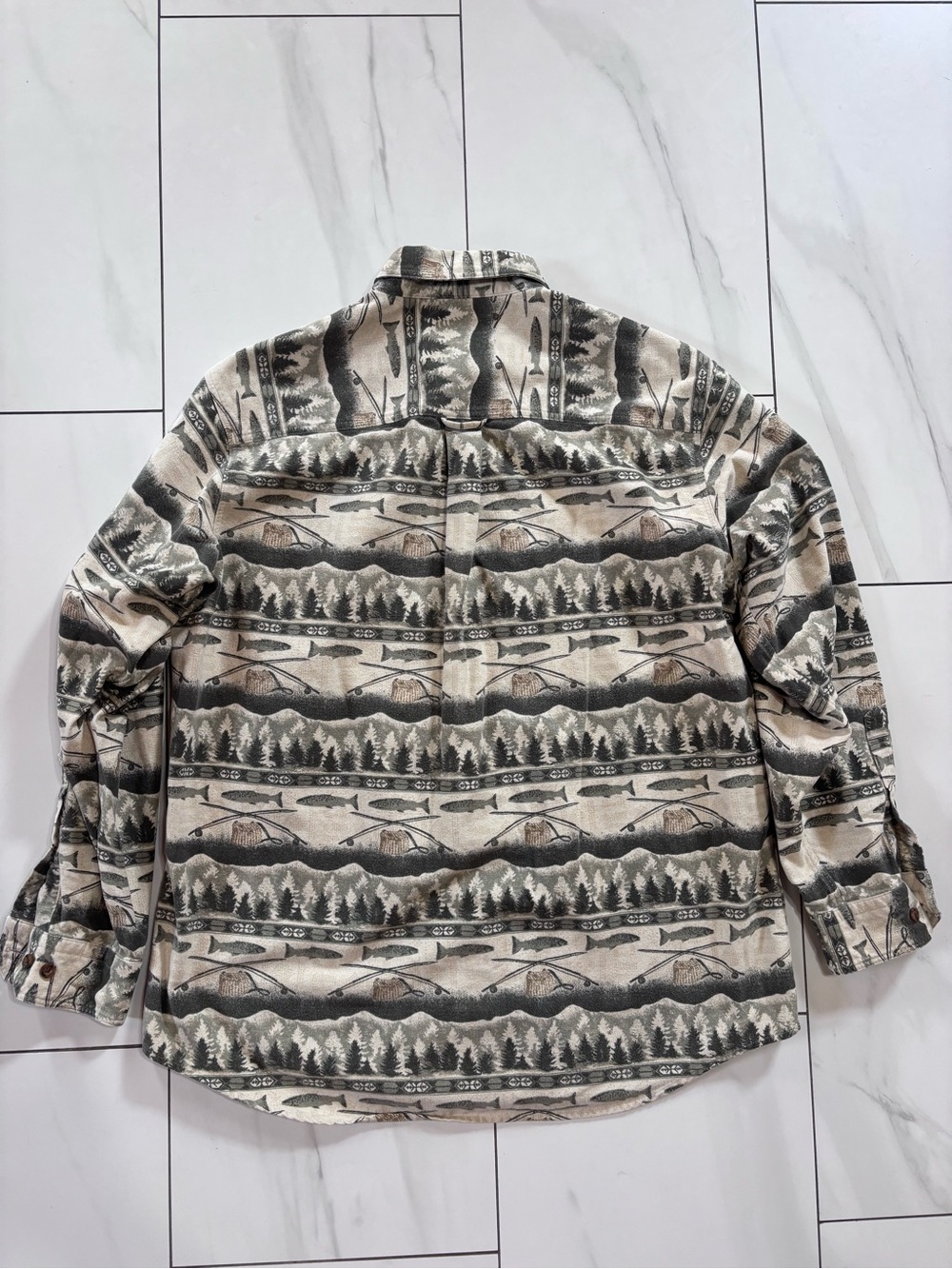 Vintage Woolrich Fishing Trout / Forest Print flannel Button Down Shirt size L - Picture 5 of 6